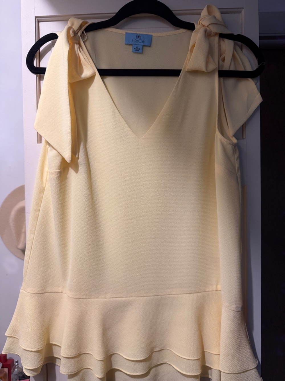 CeCe Soft Butteryellow Tie-Shoulder Ruffle Hem Camisole